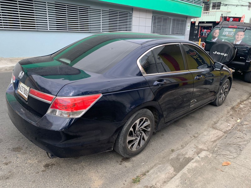 Daihatsu Mira 2018 Full (Recien Importado) en República Dominicana