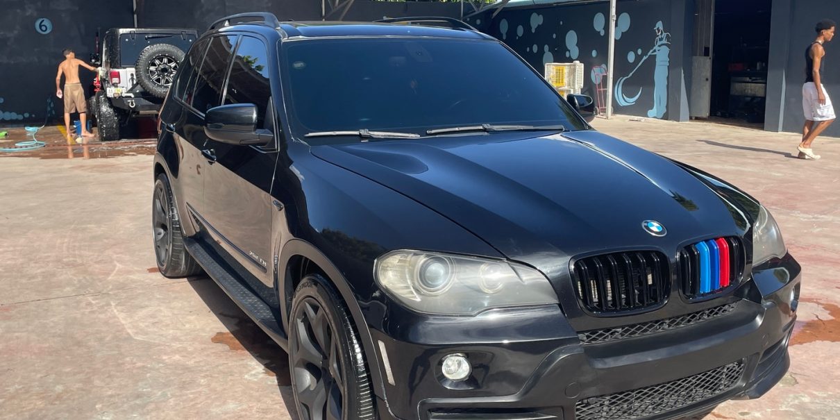 SE VENDE HYUNDAI AVANTE 2014 GLP FULL en República Dominicana