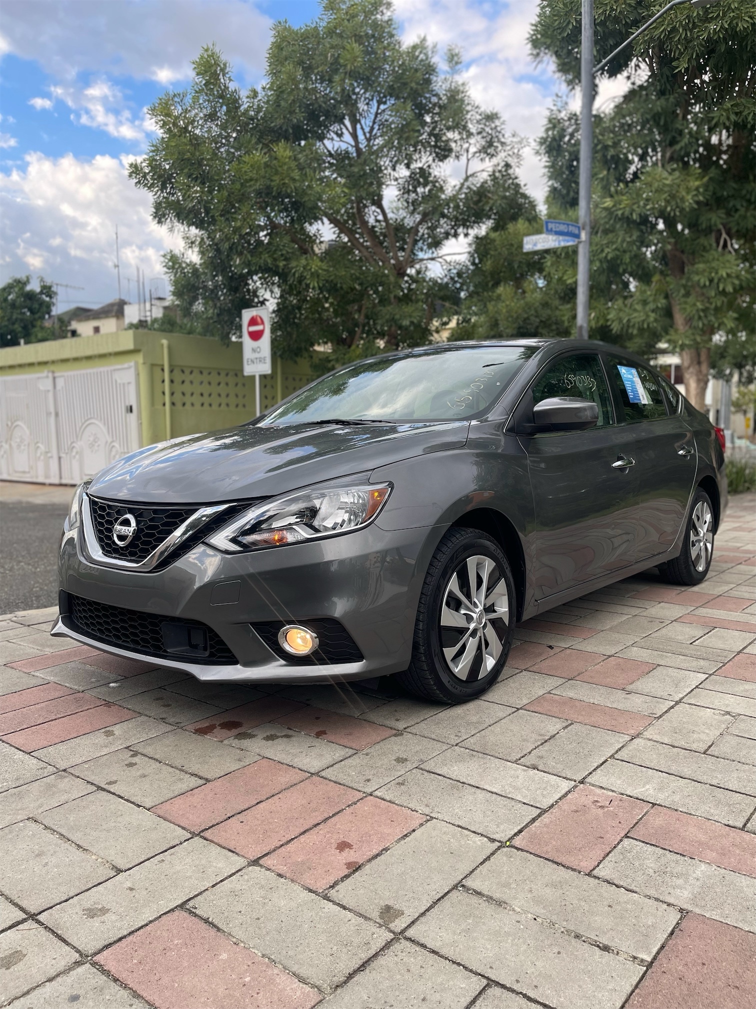 Nissan Sentra 2019