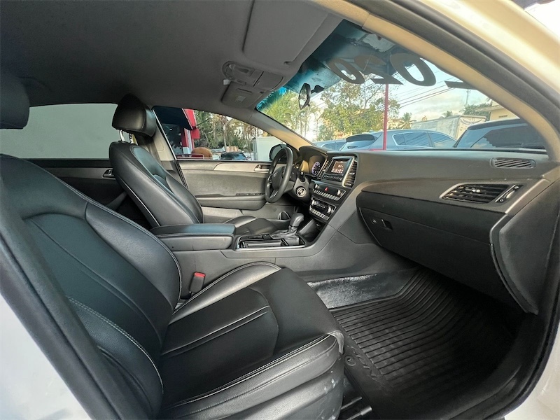 HYUNDAI SONATA NEW RISE AÑO 2020 PINTURA DE FÁBRICA