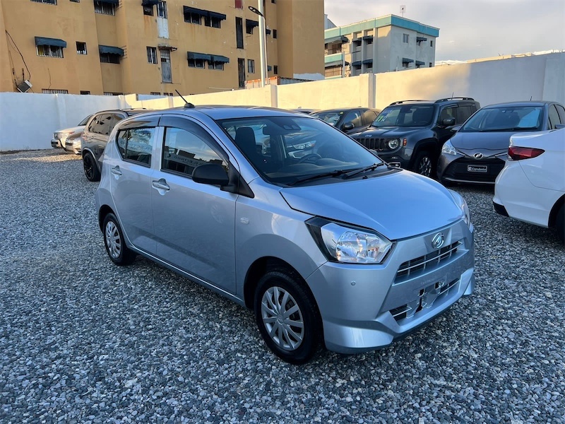 Vendo carro Hyundai sonata y20 2014 en República Dominicana