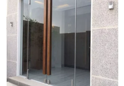 Puertas Flotantes Comerciales De Cristal Y Aluminio en República Dominicana