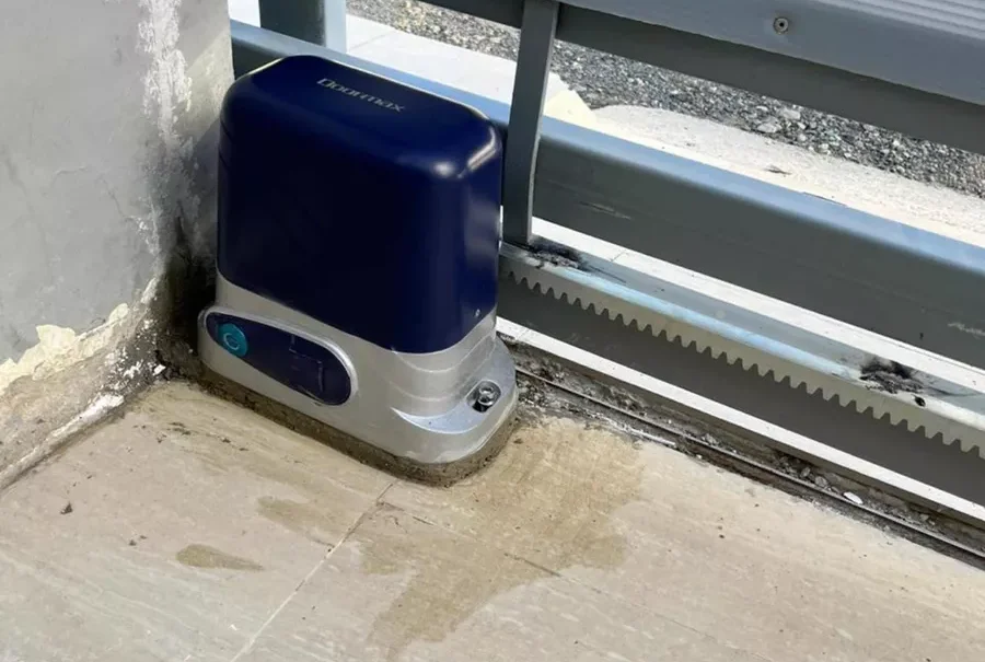 Motor Eléctrico Marca Doormax Para Portón Corredizo en República Dominicana
