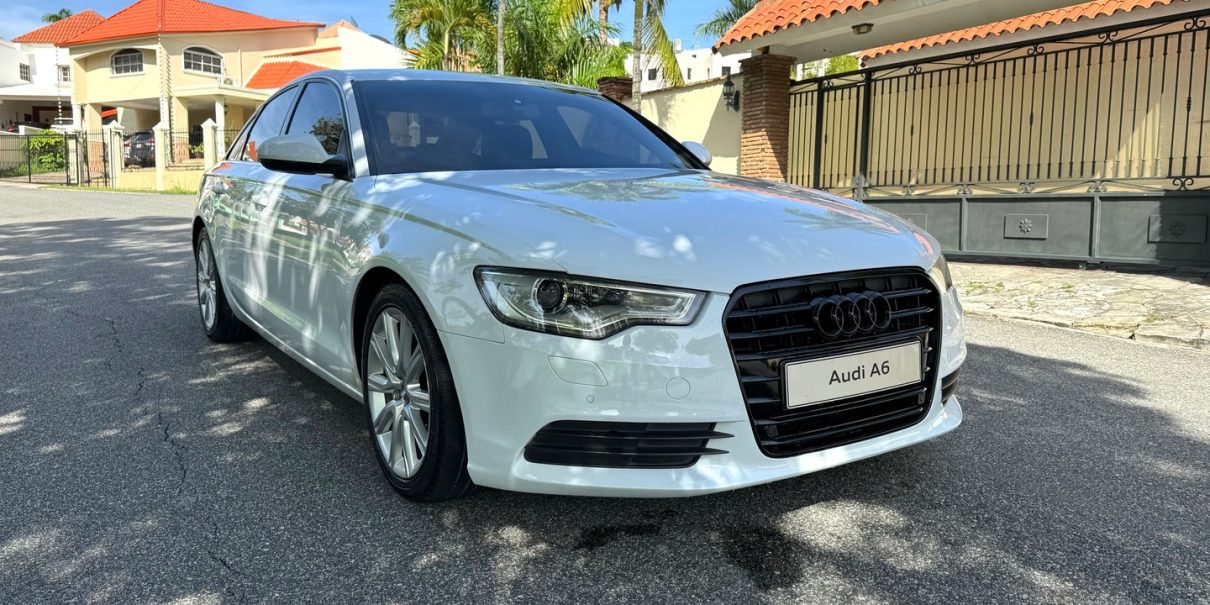 Vendo Dahiatsu mira 2014 excelente condición , pocos detalles, aire nítido en República Dominicana