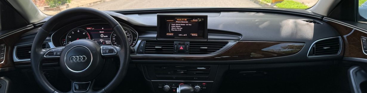 Vendo Dahiatsu mira 2014 excelente condición , pocos detalles, aire nítido en República Dominicana