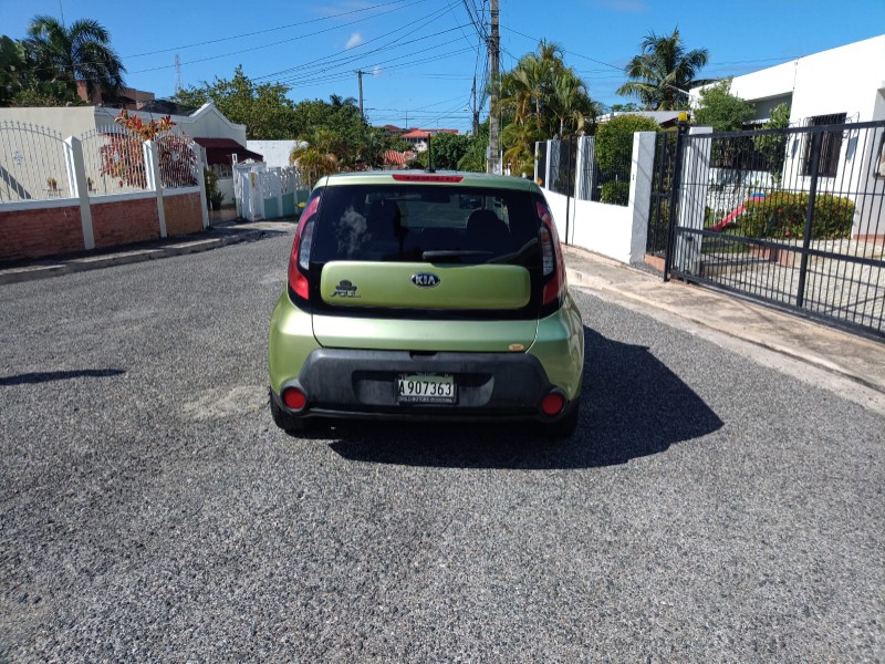 Hermoso kia soul 2015 en República Dominicana