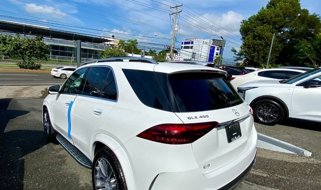 Black And White, Only For Exclusives Clients!! en República Dominicana