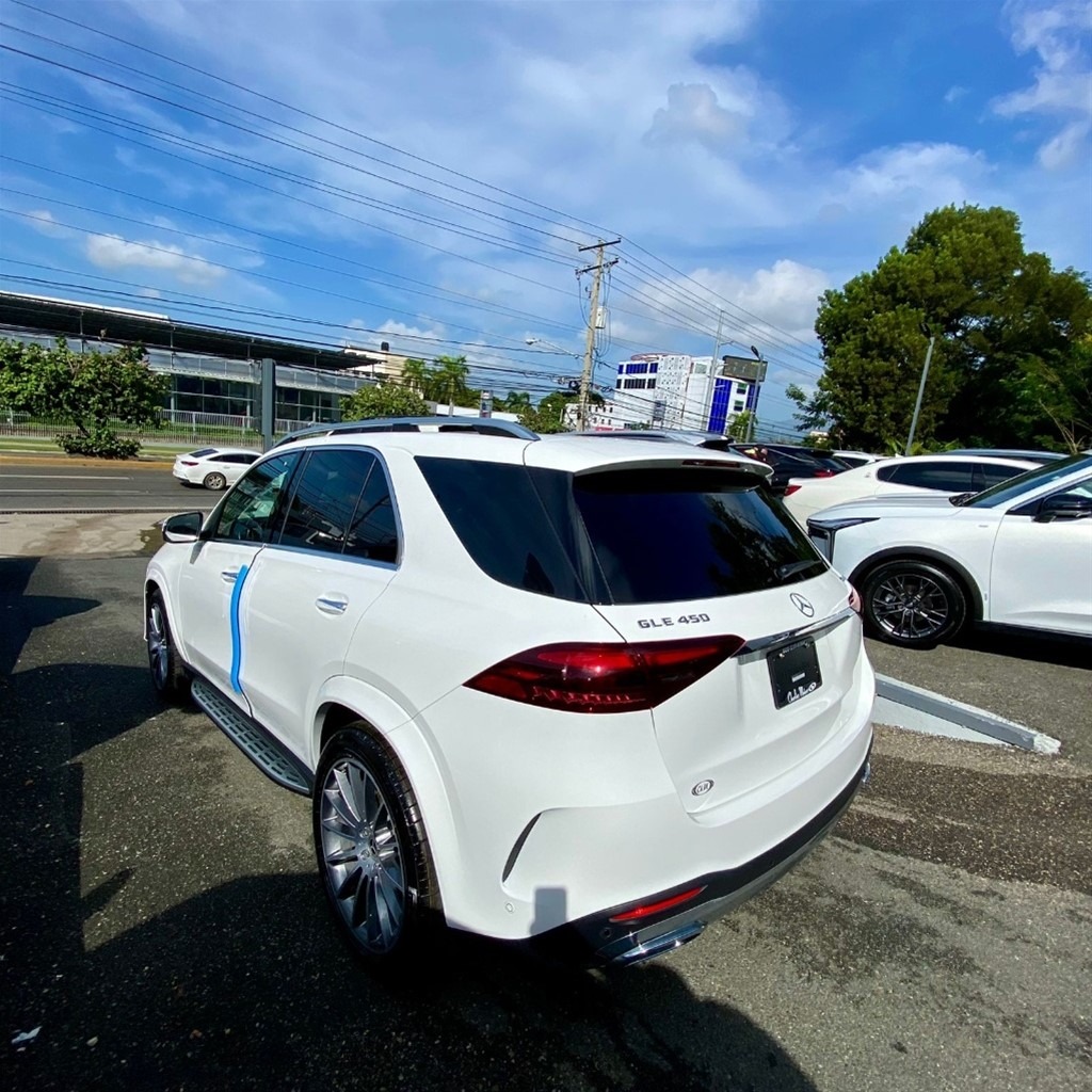 Carros, Jeepetas, Camionetas, Nuevecitas Usadas Y De Paquete! en República Dominicana
