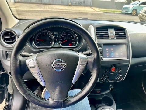 Nissan Versa SV 2019 FULL en República Dominicana