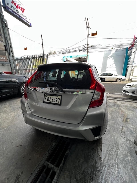 NISSAN NOTE 2018 RECIÉN IMPORTADO EN OFERTA! en República Dominicana