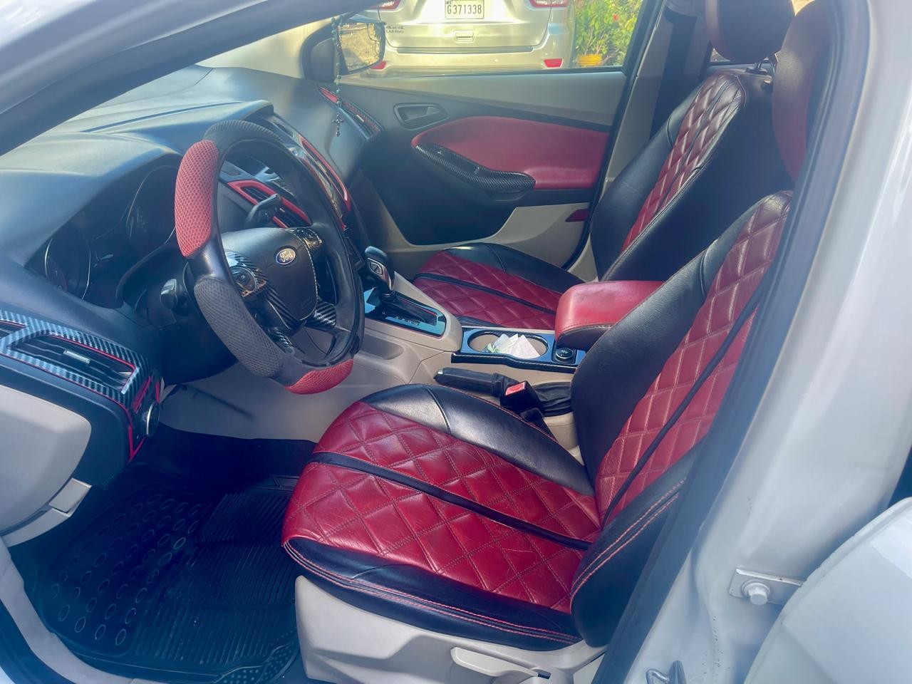 Excelente Oportunidad! Ford Focus SE 2012 en Venta en República Dominicana