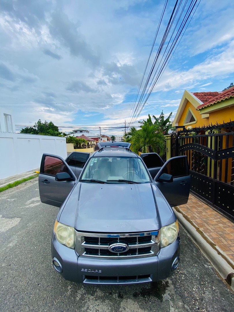 Hiunday starex 2018 en República Dominicana
