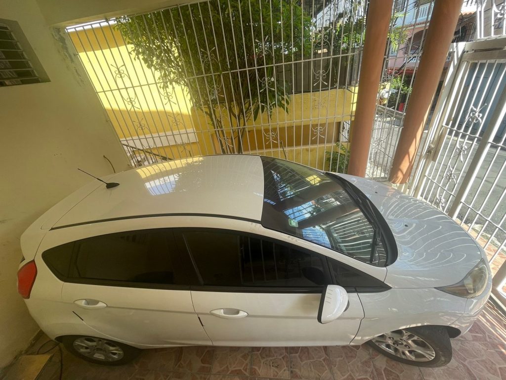 Hyundai Veloster 2017 / Financiamiento Disponible en República Dominicana