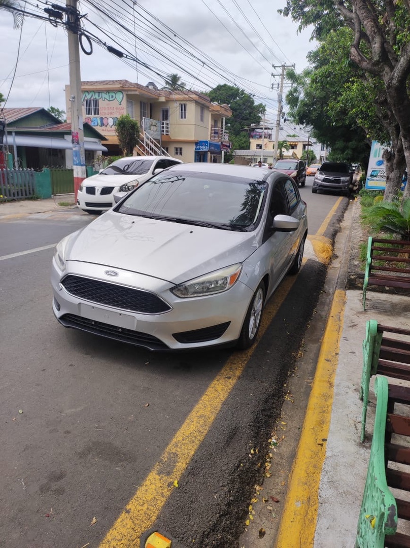Vendo mi Hyundai Elantra 2018 Clean Carfax en República Dominicana