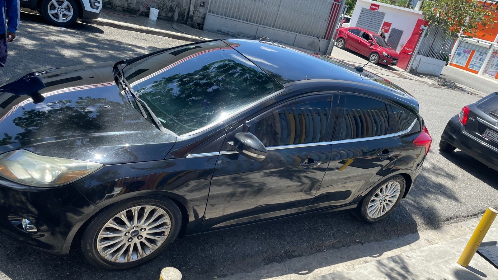 FORD FOCUS TITANIUM AMERICANO FULL 2012 SIN DETALLES en República Dominicana