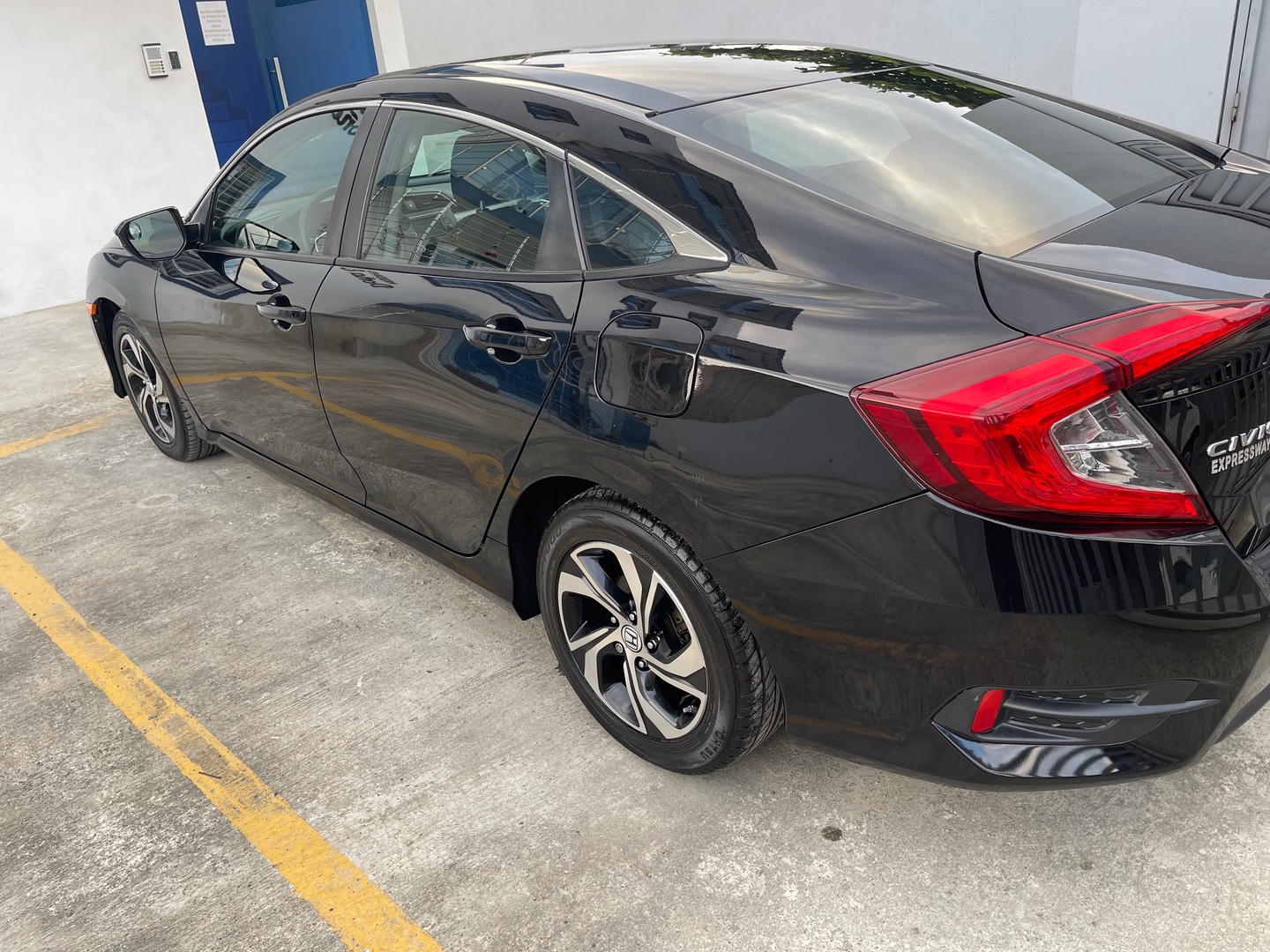 Honda Civic 2018 LX 870,000 importado 38 mil millas en Santiago en República Dominicana