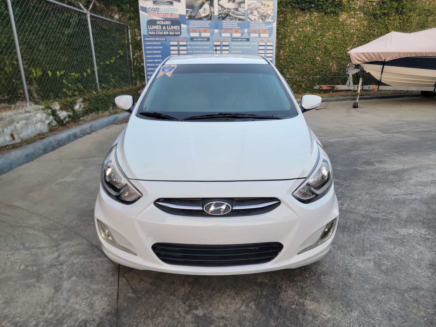 HYUNDAI ELANTRA 2017 Clean Carfax en República Dominicana