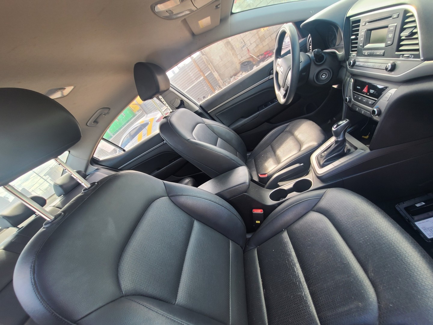 FORD FOCUS TITANIUM AMERICANO FULL 2012 SIN DETALLES en República Dominicana