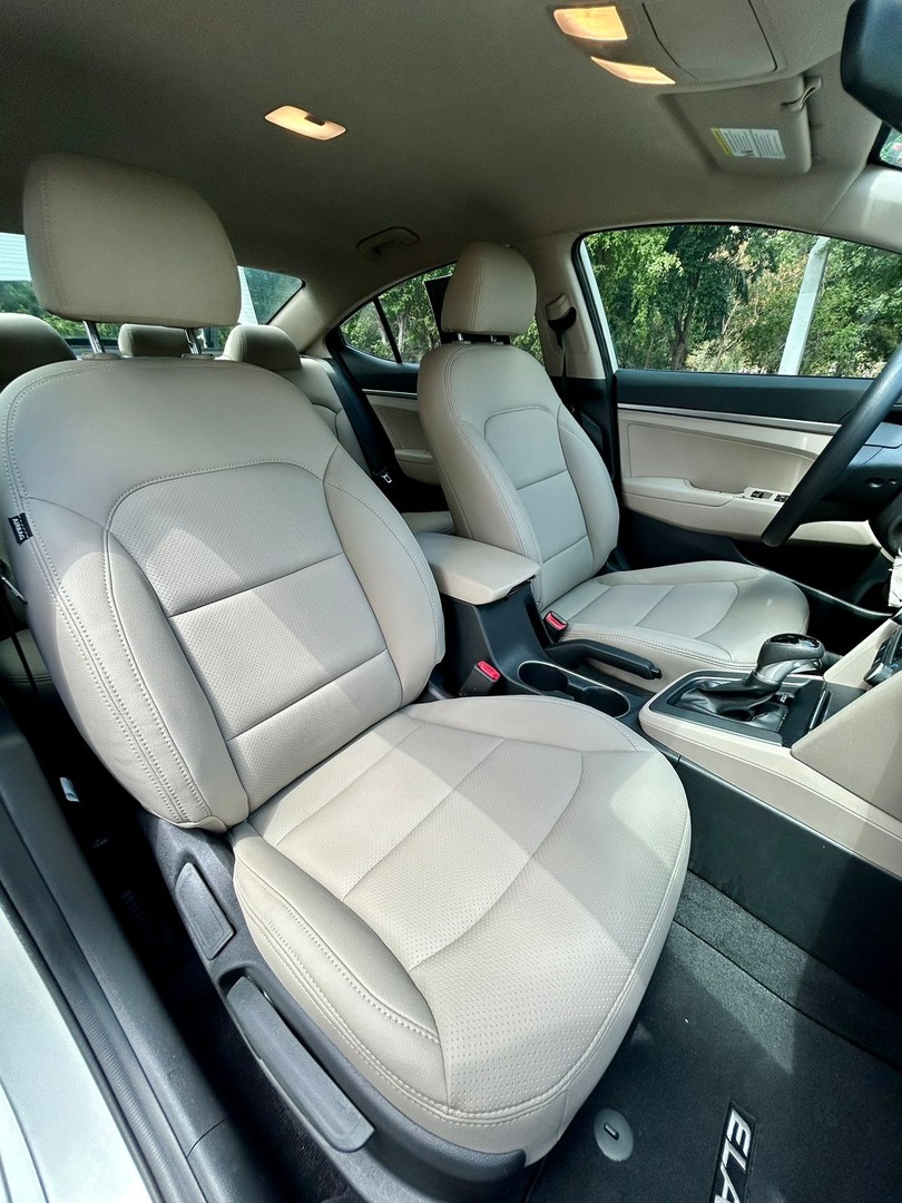 PRECIO OFERTA Hyundai Elantra en República Dominicana