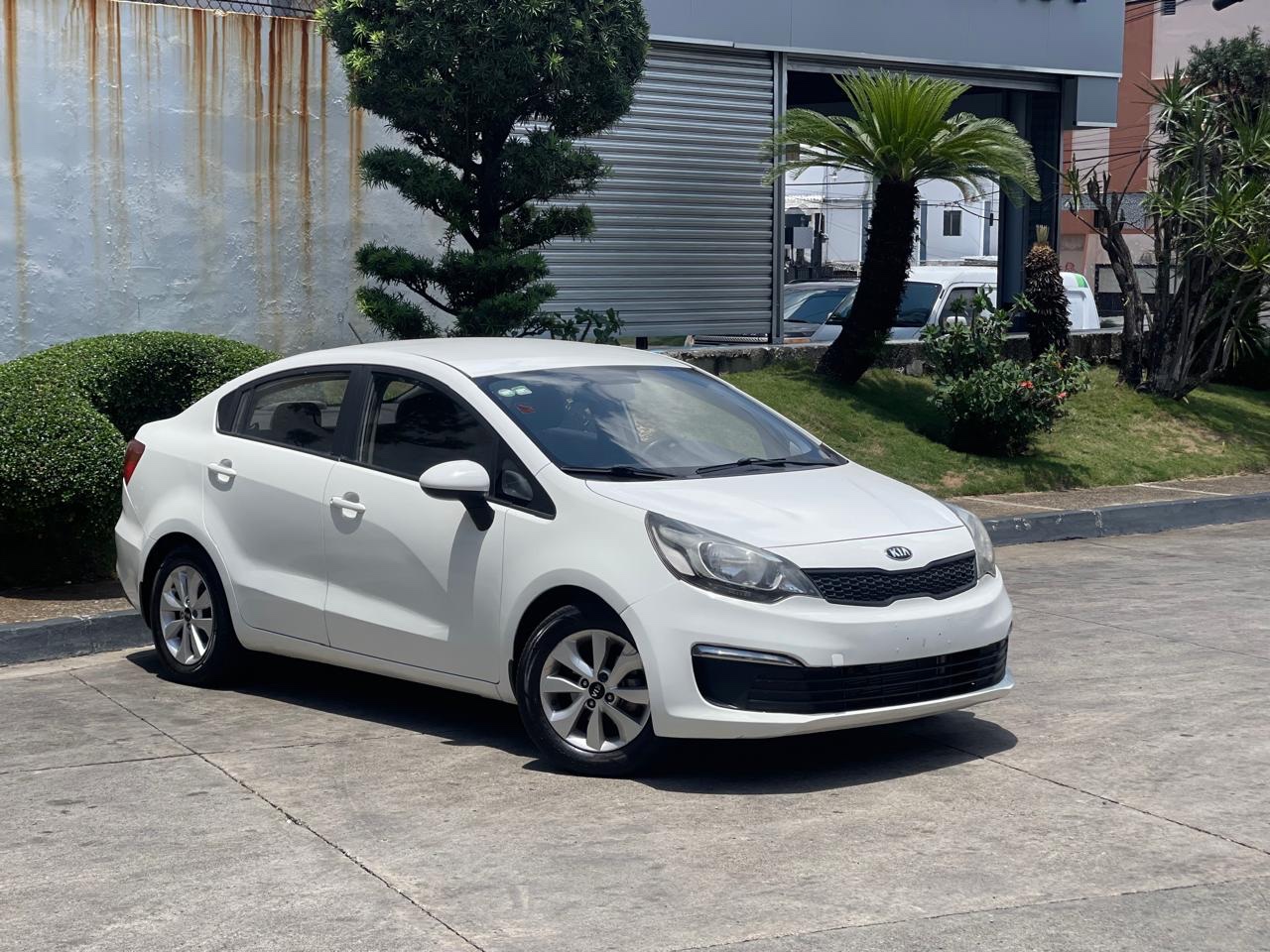 KIA RIO 2018 MOTOR DOHC RADIO ANDROID 9 “ CAMARA DE REVERSA HD
