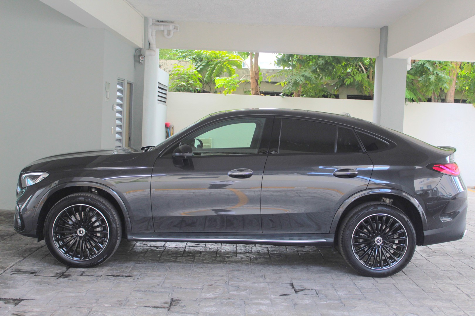 MercedesBenz Clase GLC 300 Coupe AMG 2024 en República Dominicana