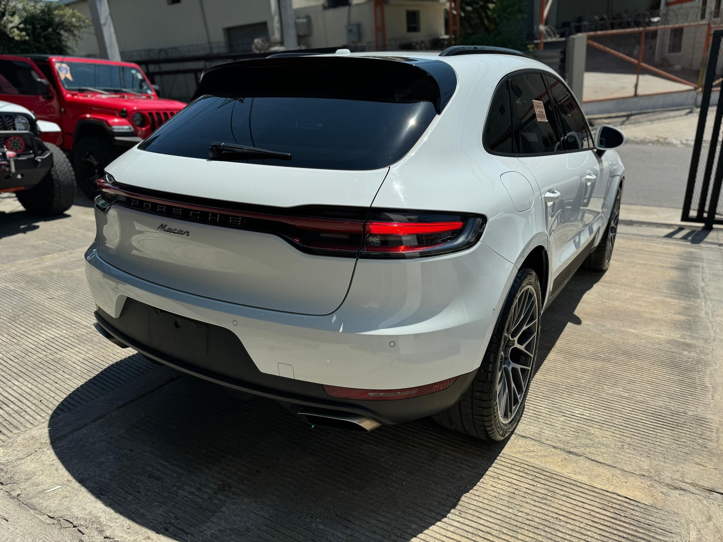 Porsche Macan 2020 Caja nueva 4 cilindros De oportunidad en República Dominicana