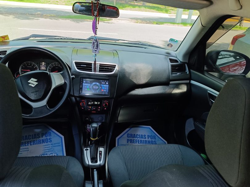Suzuki Swift 2011 en Excelentes Condiciones en República Dominicana