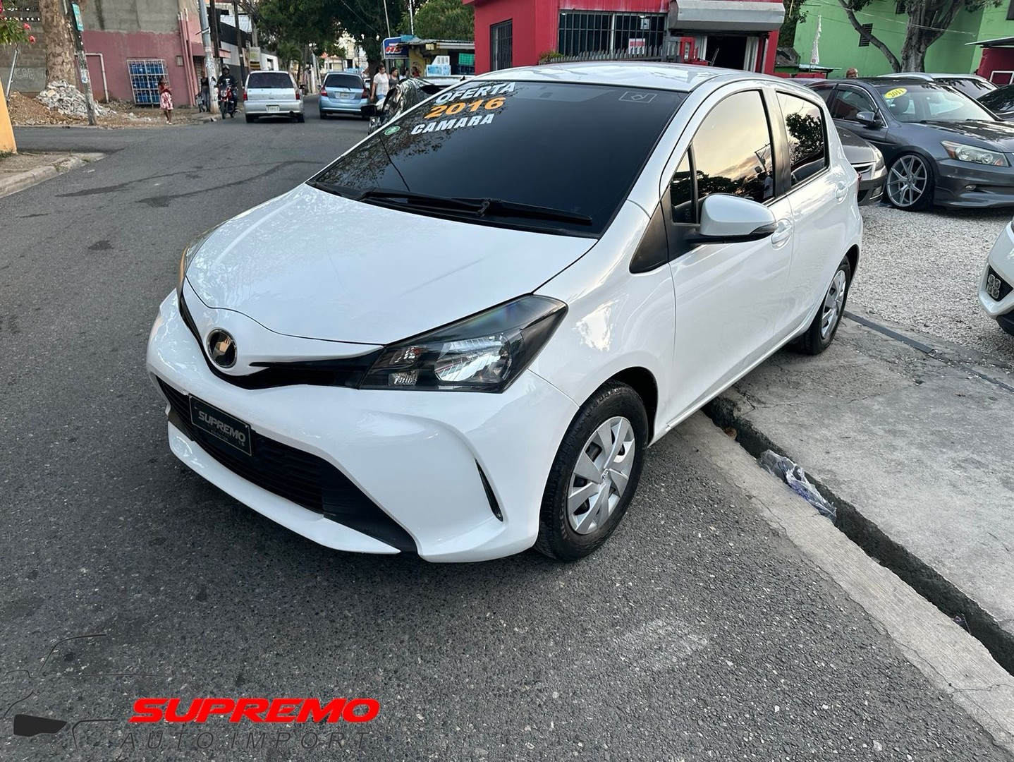 TOYOTA VITZ en República Dominicana