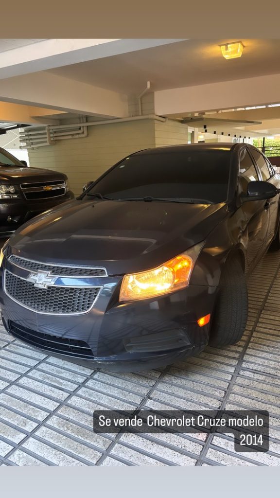 HYUNDAI GRANDEUR 2018 BLANCODESDE:  870100 en República Dominicana