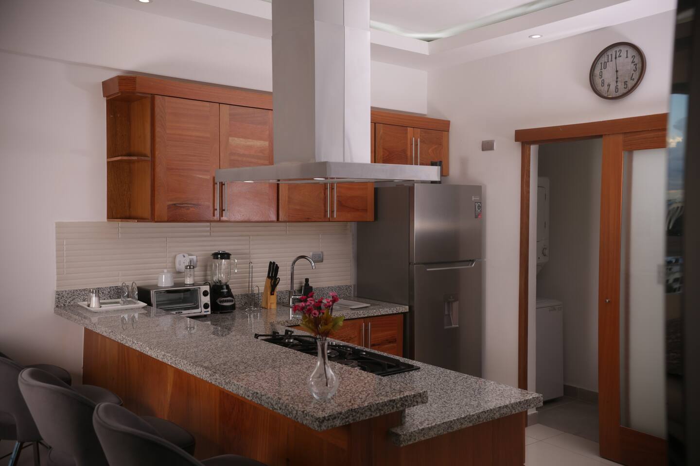 Apartamentos En Buenos Aires Del Mirador En Venta, Avenida Independencia en República Dominicana