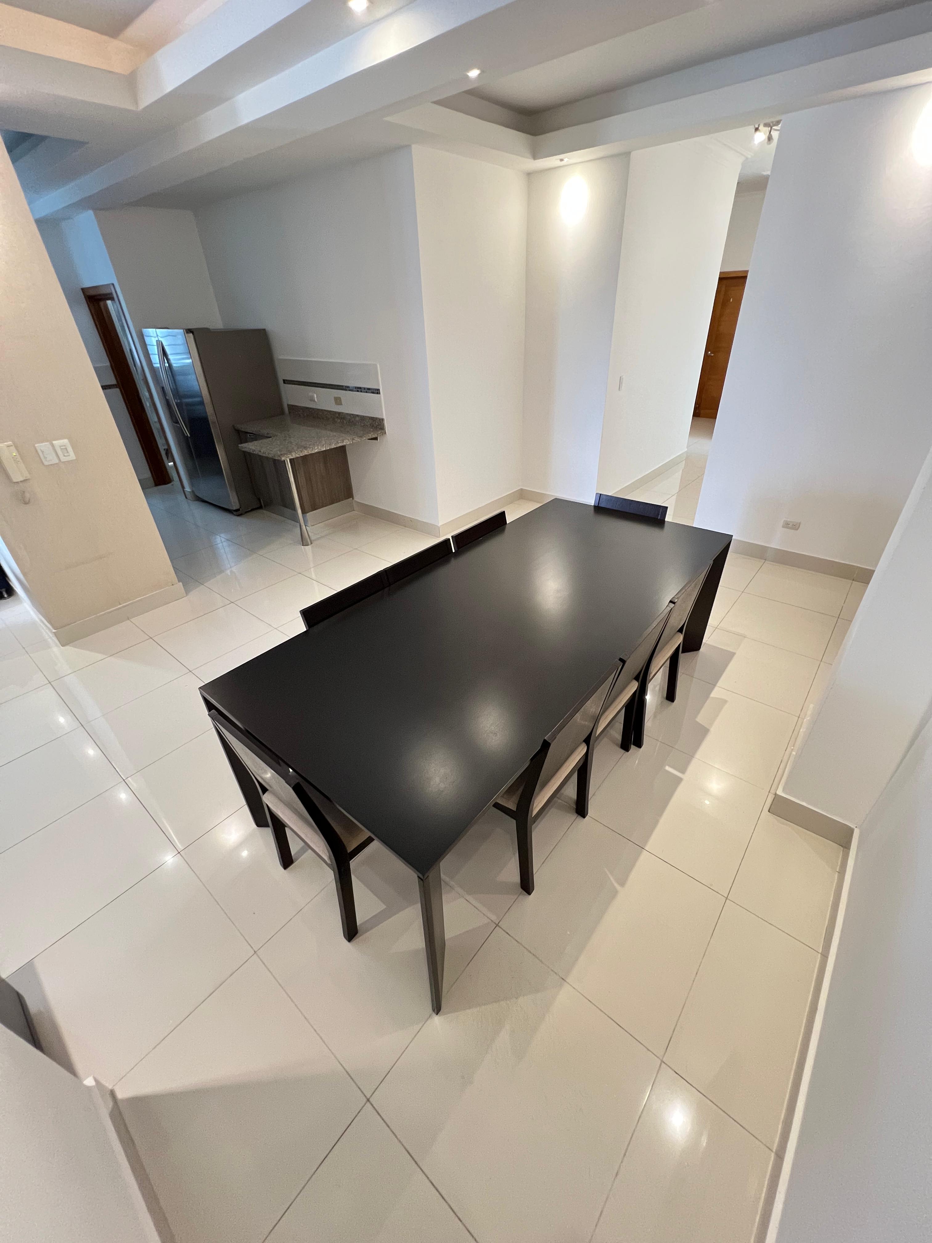 Apartamento en Alquiler en Evaristo Morales