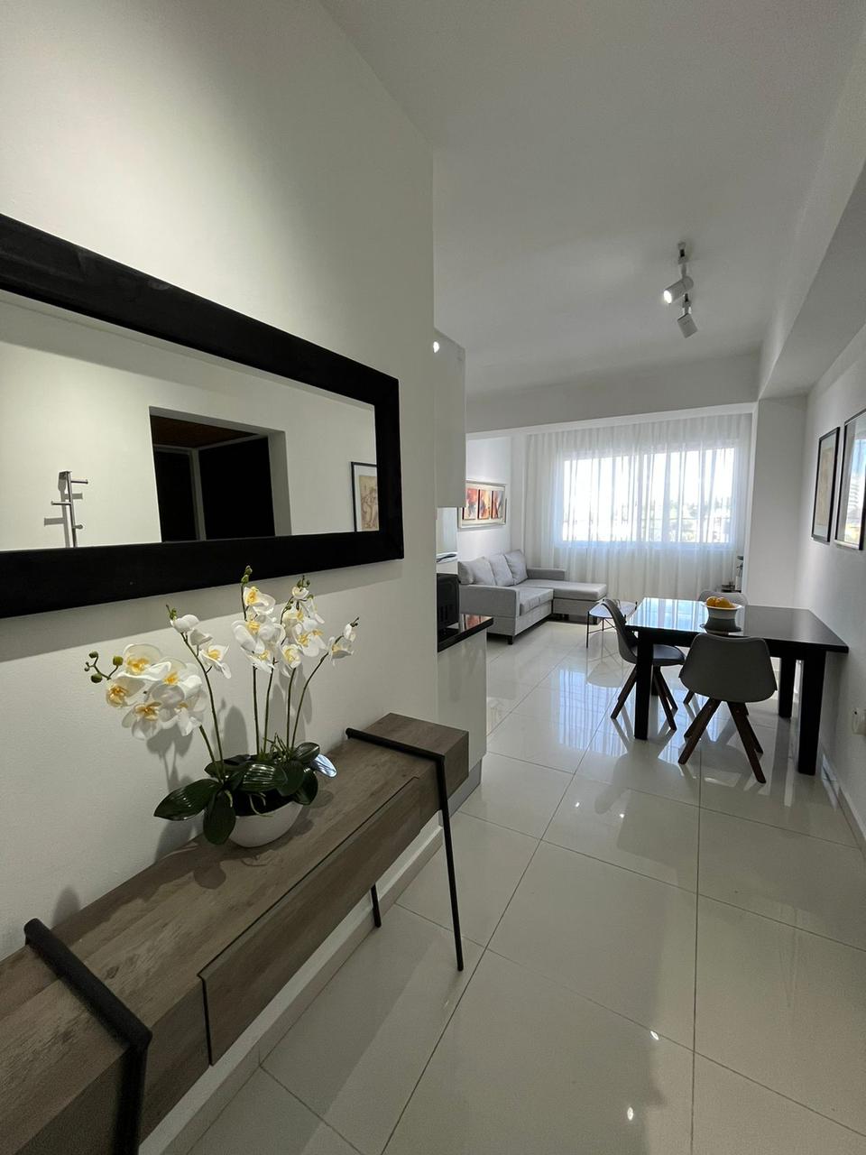 Apartamento en alquiler Ave. Lincoln Zona Universitaria, , Santo Domingo. en República Dominicana