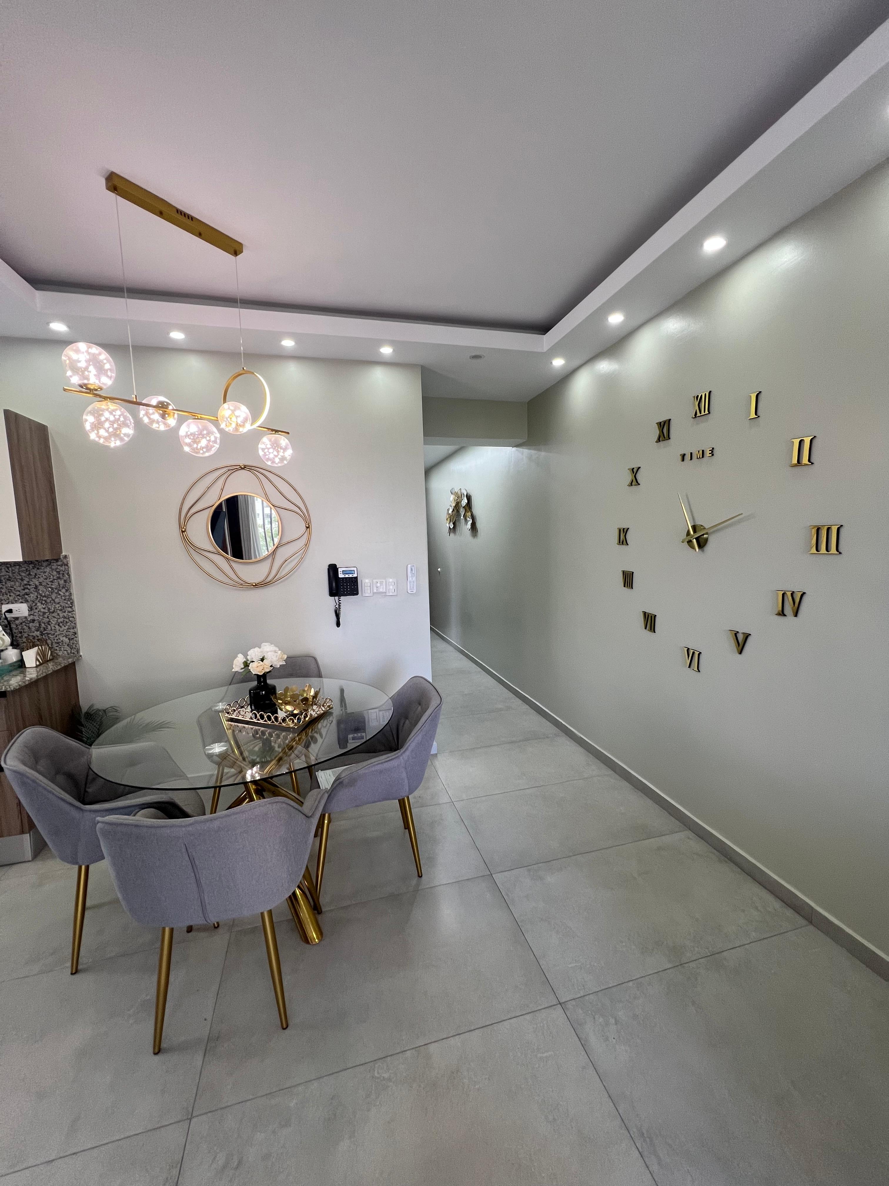 Apartamento de 1 Habitación amueblado en Evaristo en República Dominicana