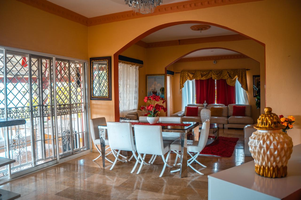 Villa amueblada en Venta en Pedro Bran en República Dominicana