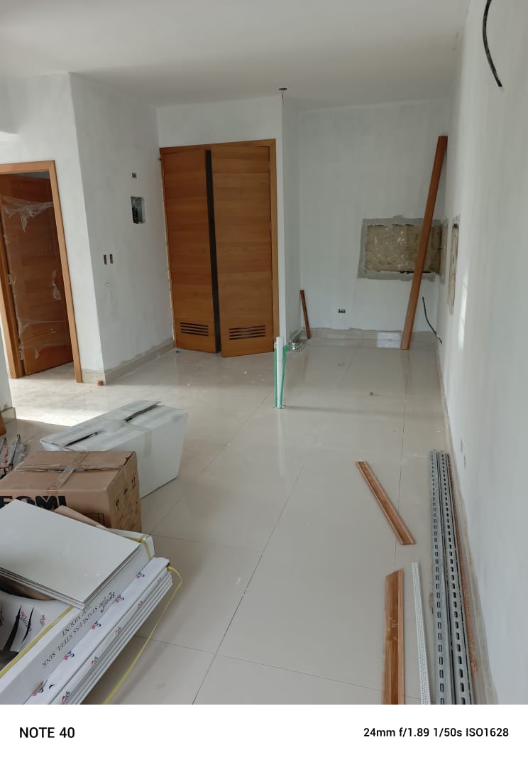 Alquilo Apartamento en Ave. Jacobo Majluta, Santo Domingo Norte. en República Dominicana