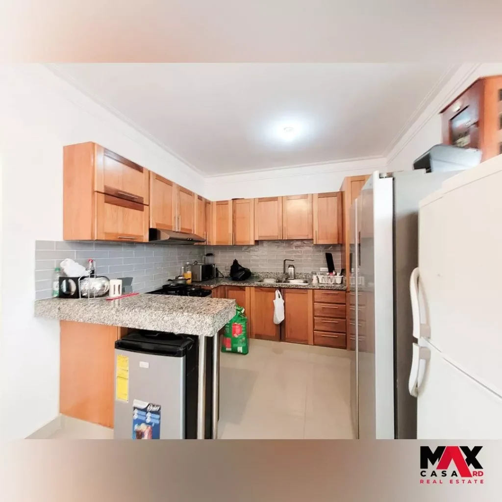 Apartamento En 4to Nivel Con Azotea Exclusiva En Alquiler, Santiago Awpa01 en República Dominicana