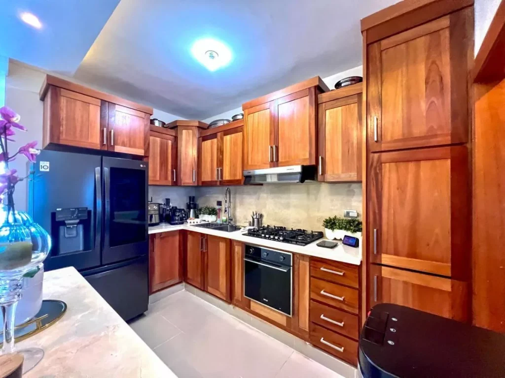 Vendo Apartamento en la exclusiva zona de el Vergel en República Dominicana