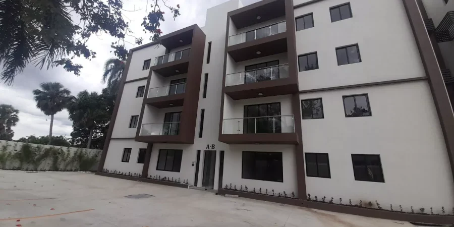 Apartamento Nuevo En Venta En Lujosa Torre En La Esmeralda, Santiago en República Dominicana