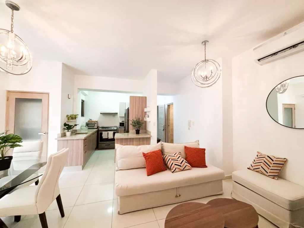 A126 Piantini .-250 Mts .-3 Hab .- Mas Estar Familiar, 3 Parking .-amueblado De Lujo. Torre Nueva. en República Dominicana