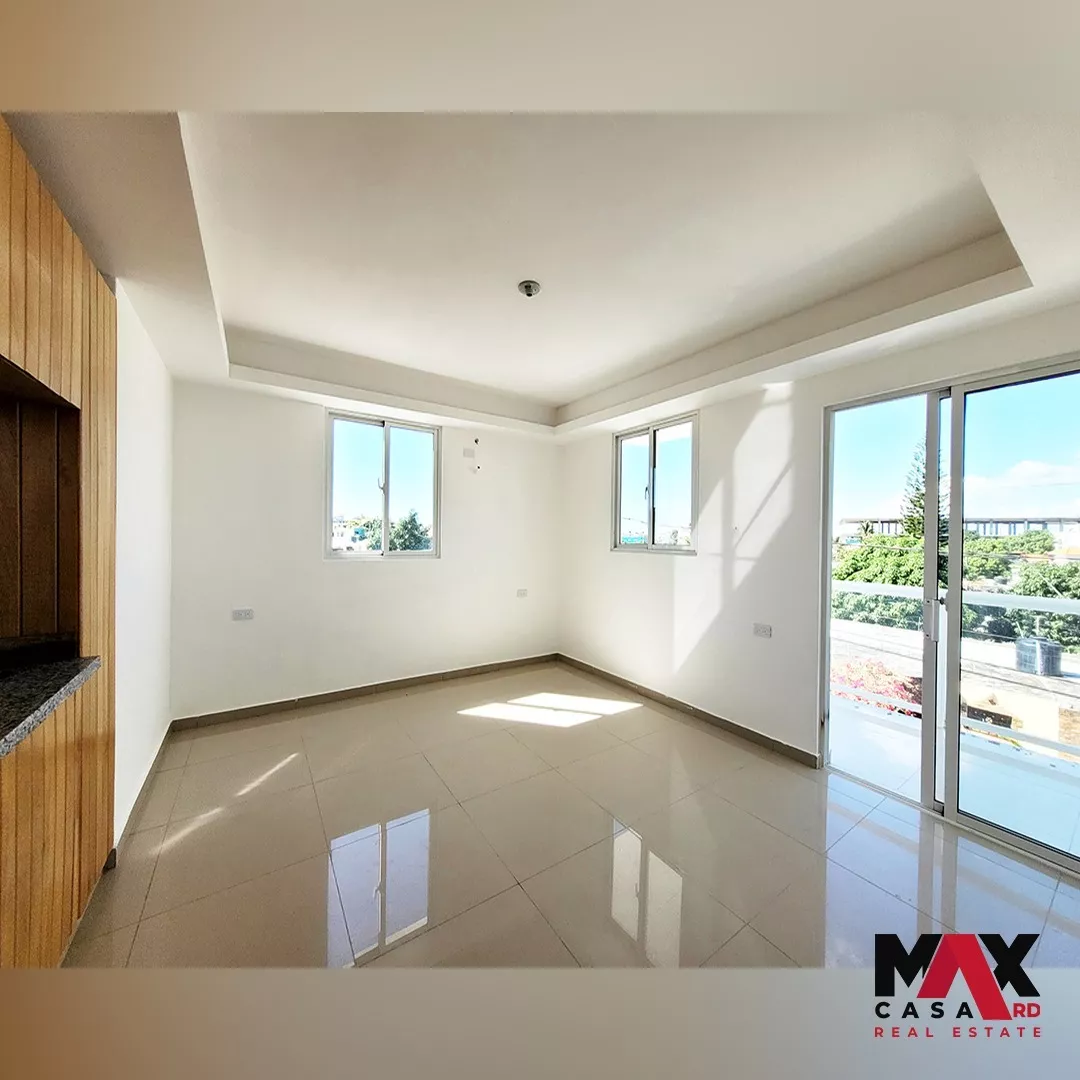 Hermoso Penthouse En Venta Con Jacuzzy En Res. Privado en República Dominicana