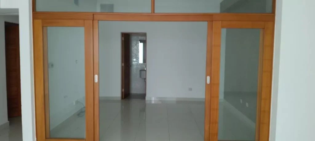 V8 .- Piantini 1 Habitación Tipo Condo en República Dominicana