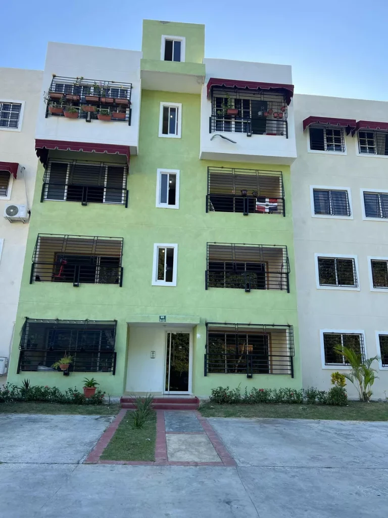 Apartamento En Venta, Proyecto En Costa Verde, Santo Domingo, 118m2, 3 Hab. 2 Parqueos, en República Dominicana