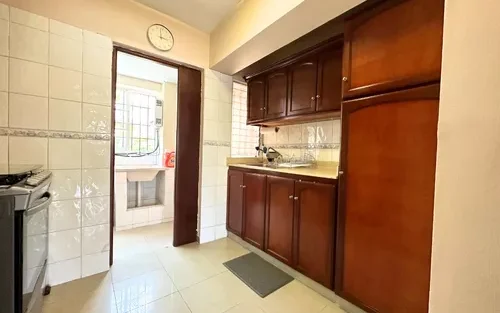 Amplio Apartamento En Evaristo Morales en República Dominicana