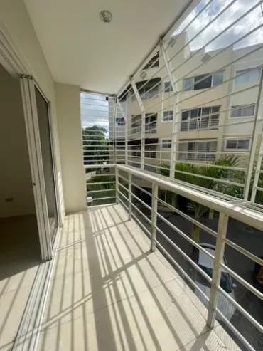 Apartamento En 4to Nivel Con Azotea Exclusiva En Alquiler, Santiago Awpa01 en República Dominicana