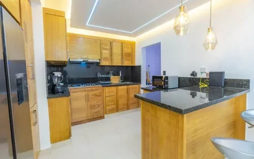 Amplio Apartamento En Evaristo Morales en República Dominicana