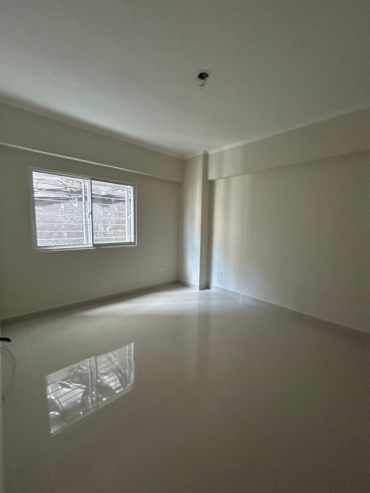 Rento apartamento 3 habitaciones evaristo morales en República Dominicana