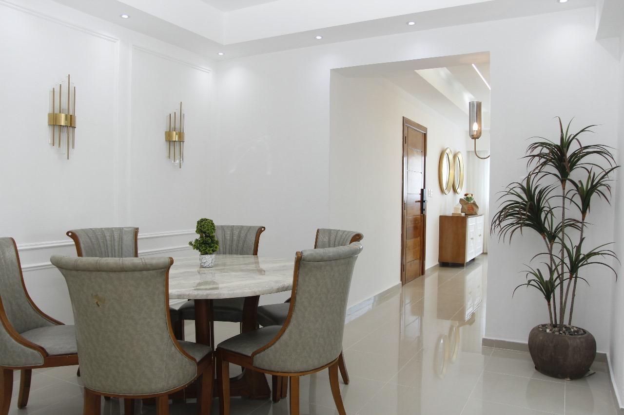 Apartamento en Alquiler con Linea blanca en Mirador Sur en República Dominicana