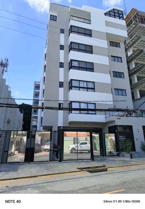 A115.-piantini .- 2 Dormitorio .-2 Baños .-2 Estacionamientos.- Mejor Sitio De Piantin1 en República Dominicana