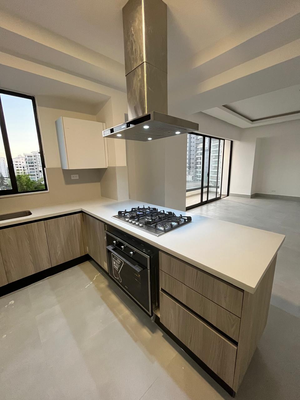 Apartamento Nuevo En Venta En Lujosa Torre En La Esmeralda, Santiago Wpa35 en República Dominicana