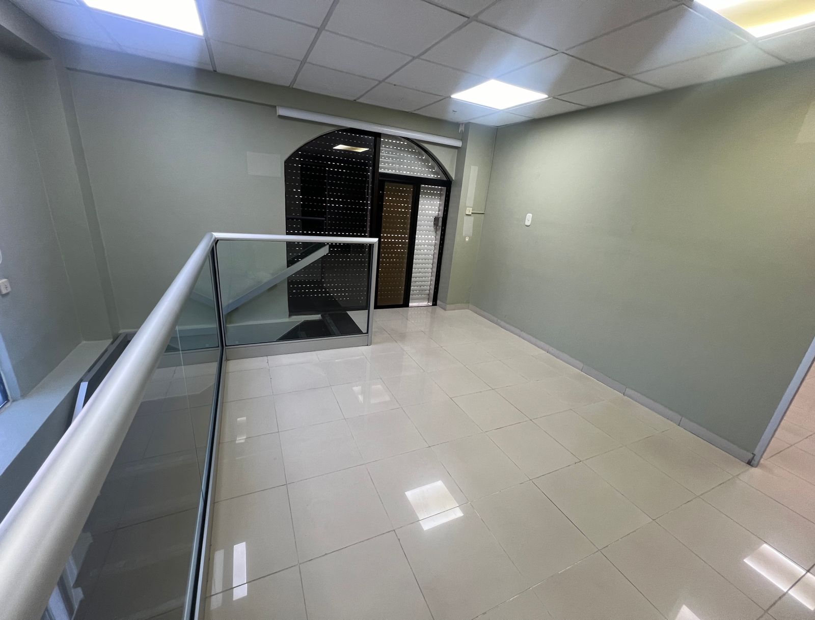 Apartamento con Linea Blanca 1 Habitación en alquiler Evaristo Morales en República Dominicana